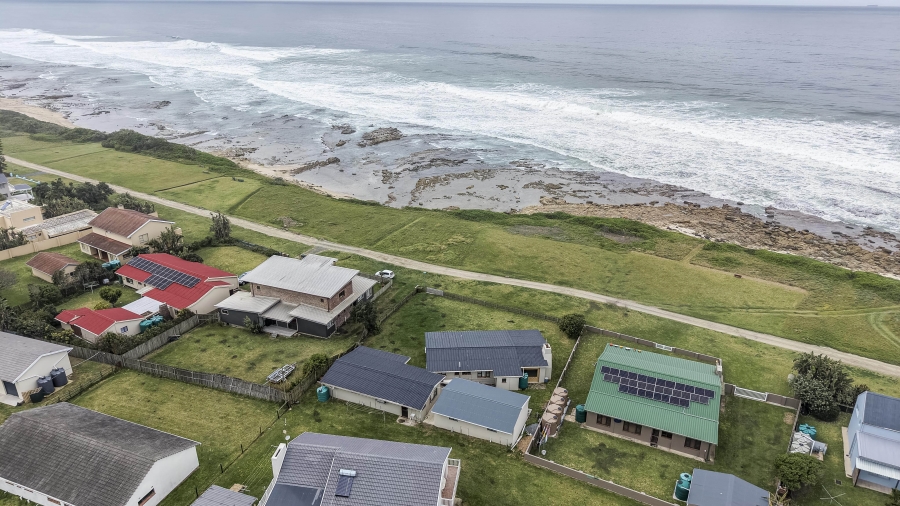 3 Bedroom Property for Sale in Marshstrand Eastern Cape